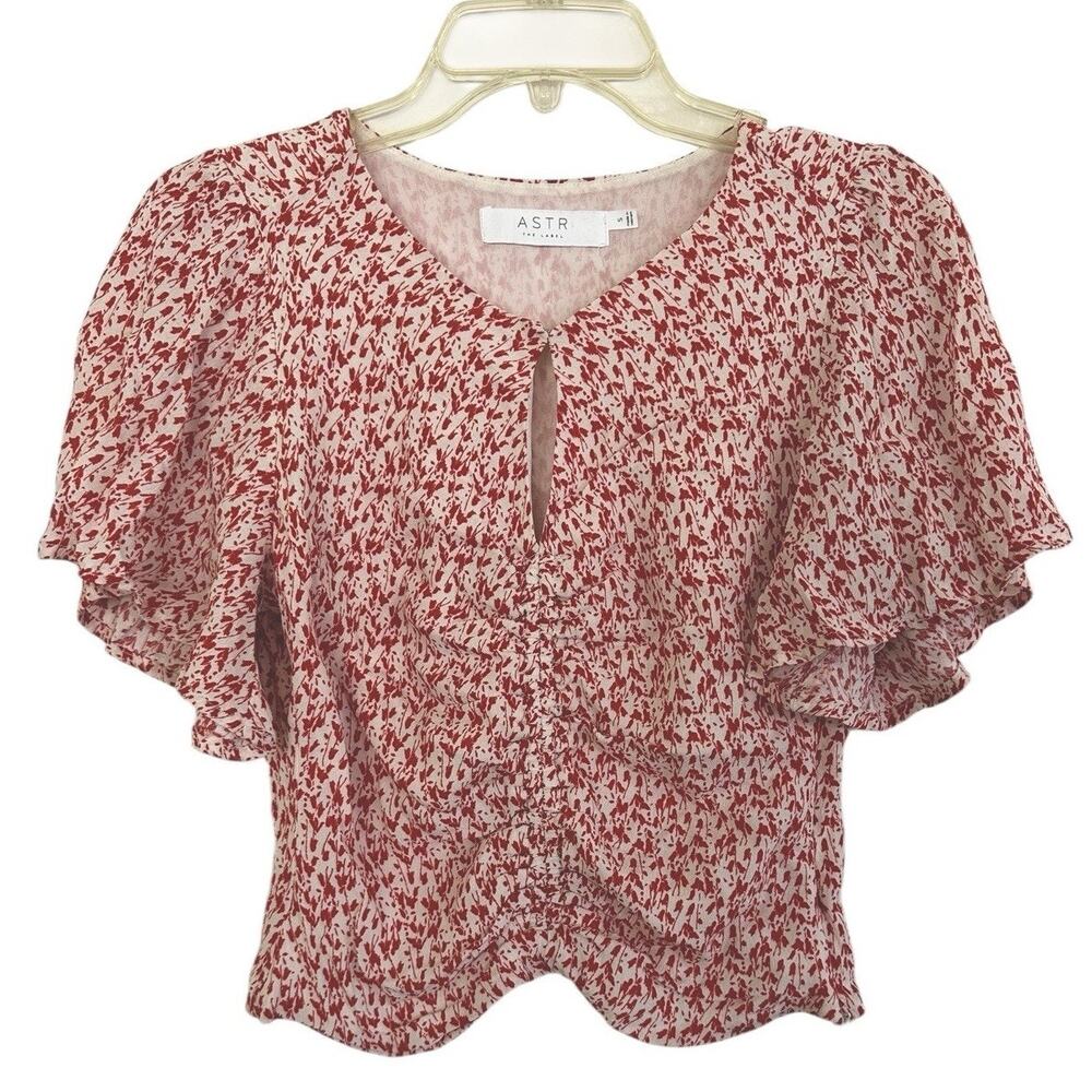 ASTR the Label Red Orange White Ditsy Keyhole Flutter Sleeve Top Womens Small